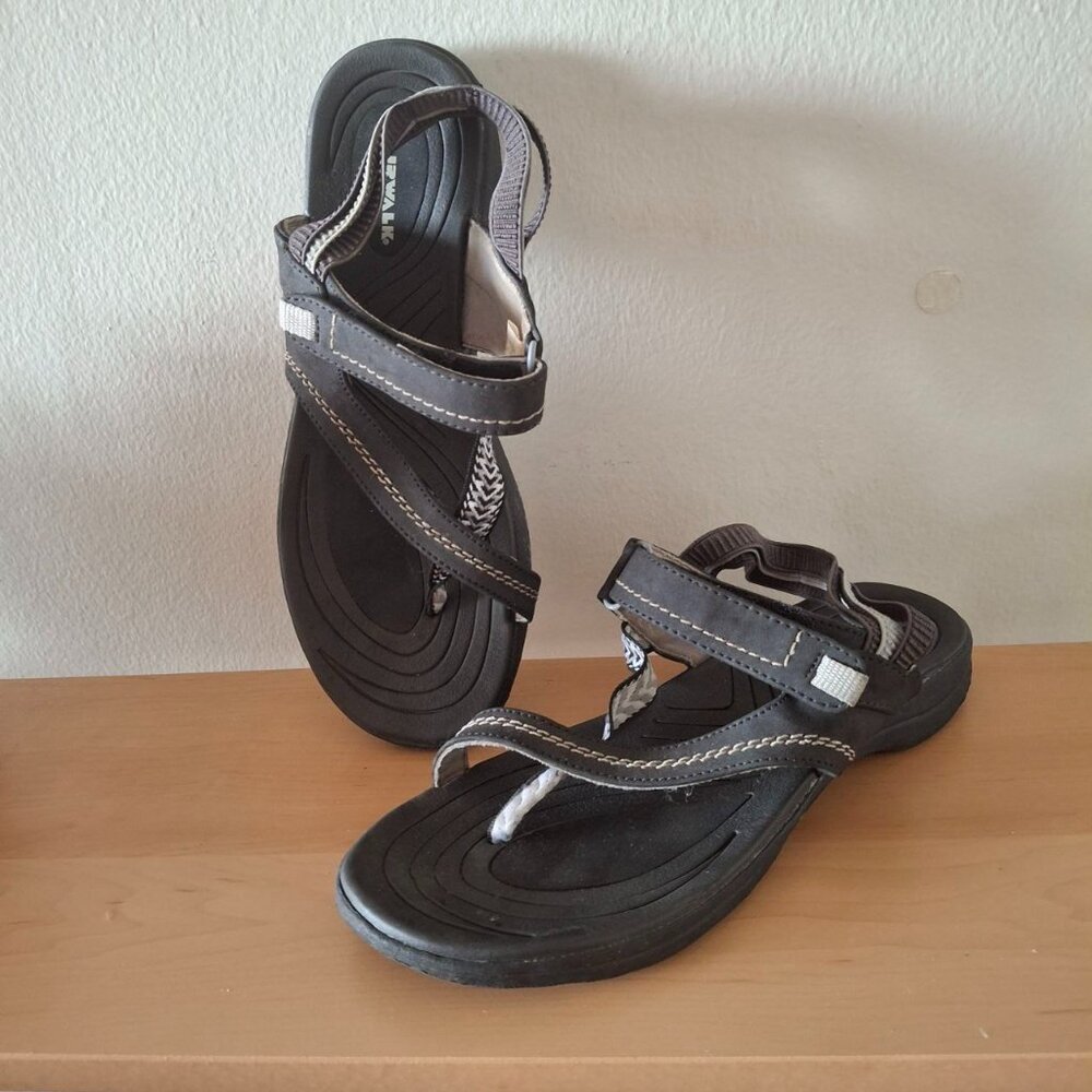 Airwalk Women's Crossover Sandals - Black - Size 7.5